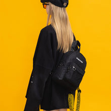 將圖片載入圖庫檢視器 UNDERCROSS Joy Sling 簡約後背包 (3色)
