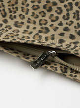 將圖片載入圖庫檢視器 MARHEN.J Gemma 棕色豹紋肩背包