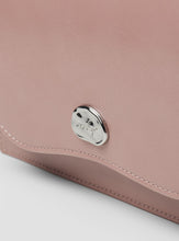 將圖片載入圖庫檢視器 MARHEN.J Arch 環保皮革方形掀蓋兩用包 (3色)