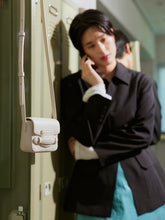 將圖片載入圖庫檢視器 LOEKA Fave 奶油色迷你側背翻蓋卡包