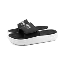 將圖片載入圖庫檢視器 AKIII CLASSIC Dual Cushioning Slide 三重軟墊全黑色拖鞋 (OMEGA X 政勳同款)