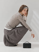 將圖片載入圖庫檢視器 LOEKA Emma 黑色方形迷你手提肩背包