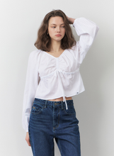 將圖片載入圖庫檢視器 CITYBREEZE 清新V領抓皺上衣 (2色可選_白色/天空藍)