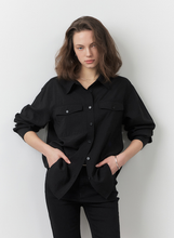 將圖片載入圖庫檢視器 CITYBREEZE 雙口袋天絲襯衫 (4色可選_黑色/白色/天空藍/檸檬黃)
