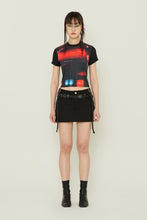 將圖片載入圖庫檢視器 TARGETTO City Light 城市霓虹黑色短版T恤 (tripleS 裕彬同款)