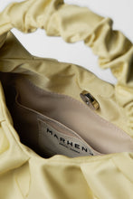 將圖片載入圖庫檢視器 MARHEN.J Tulip 鬱金香花朵抓皺兩用包 (4色)