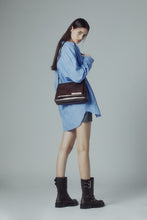 將圖片載入圖庫檢視器 MARHEN.J Elly 簡約都會棕色皮革肩背包