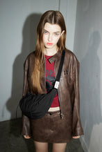 將圖片載入圖庫檢視器 MARHEN.J Plie 黑色蝴蝶結抓皺半月包