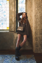 將圖片載入圖庫檢視器 MARHEN.J Betty 復古名伶皮革保齡球包 (3色)