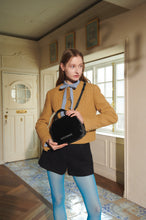 將圖片載入圖庫檢視器 MARHEN.J Betty 復古名伶皮革保齡球包 (3色)