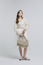 將圖片載入圖庫檢視器 MARHEN.J PPIPPI 褶皺蝴蝶結兩用郵差包 (3色)