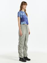 將圖片載入圖庫檢視器 FALLETT Cat Print 印刷貓貓藍色短版T恤