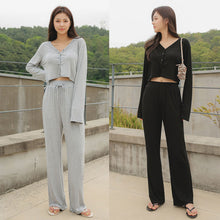 將圖片載入圖庫檢視器 CONCHWEAR 甜美短版鈕扣罩衫寬褲套裝 2色