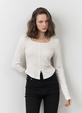 將圖片載入圖庫檢視器 CITYBREEZE 方領排釦造型長袖上衣 (4色可選_白色/灰色/米色/黑色)