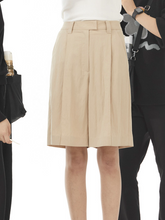 將圖片載入圖庫檢視器 EMKM Bermuda 駝色正裝短褲