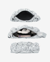 將圖片載入圖庫檢視器 MARHEN.J Popcorn Swing 個性街頭爆米花銀色側背包 (薛仁雅同款)