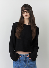 將圖片載入圖庫檢視器 CITYBREEZE 落肩寬鬆透膚針織上衣 (2色可選_黑色/白色)