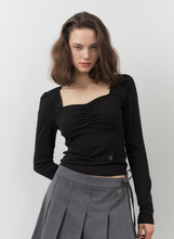 將圖片載入圖庫檢視器 CITYBREEZE 法式慵懶抓皺長袖上衣 (2色可選_黑色/白色)