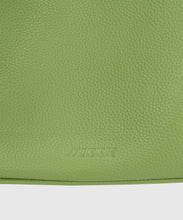 將圖片載入圖庫檢視器 NIEEH Soft 蘋果綠腋下肩背包