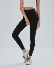將圖片載入圖庫檢視器 CITYBREEZE ACTIVE AIRY 九分運動緊身褲 墨黑色