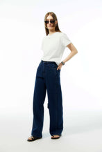 將圖片載入圖庫檢視器 EMKM Supima 卷領刺繡白色T恤