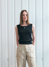 將圖片載入圖庫檢視器 CITYBREEZE 經典LOGO無袖背心 (5色可選_純白色/粉色/藍黑色/墨黑色/奶油色)