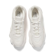 將圖片載入圖庫檢視器 GRIMPER Pretzel蝴蝶脆餅🥨白色老爹鞋