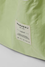 將圖片載入圖庫檢視器 MARHEN.J Dewy 環保尼龍半月肩背包 (2色)