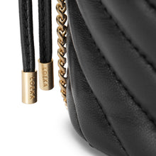 將圖片載入圖庫檢視器 LOEKA Matilda 牛皮束口黑色圓柱包