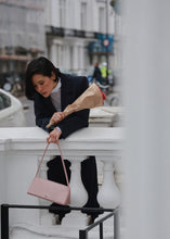 將圖片載入圖庫檢視器 KWANI Sleek Diane 都會優雅法棍包 (3色)