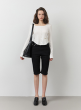 將圖片載入圖庫檢視器 CITYBREEZE 方領排釦造型長袖上衣 (4色可選_白色/灰色/米色/黑色)