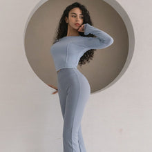 將圖片載入圖庫檢視器 CONCHWEAR 立體線條短版長袖上衣 4色