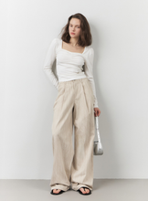 將圖片載入圖庫檢視器 CITYBREEZE 法式慵懶抓皺長袖上衣 (2色可選_黑色/白色)