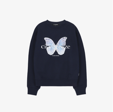 將圖片載入圖庫檢視器 CITYBREEZE 個性蝴蝶圖案大學T (3色可選_深藍色/花灰色/奶油色)