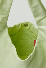 將圖片載入圖庫檢視器 MARHEN.J Dewy 環保尼龍半月肩背包 (2色)