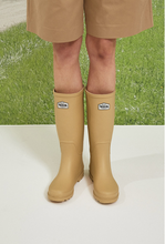 將圖片載入圖庫檢視器 23.65 Rain Boots 長筒棕色雨靴
