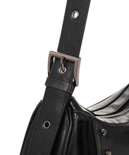 將圖片載入圖庫檢視器 FALLETT Nana Bag 黑色皮革肩背包