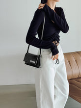 將圖片載入圖庫檢視器 MARHEN.J Elina 簡約都會迷你皮革斜背包 (4色)