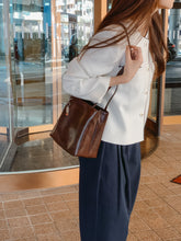 將圖片載入圖庫檢視器 MARHEN.J Lome 經典都會棕色肩背包