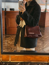 將圖片載入圖庫檢視器 MARHEN.J Elly 簡約都會棕色皮革肩背包