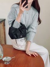 將圖片載入圖庫檢視器 MARHEN.J Tulip 鬱金香花朵抓皺兩用包 (4色)