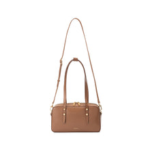 將圖片載入圖庫檢視器 LOEKA Cube 焦糖兩用優雅法棍包