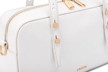 將圖片載入圖庫檢視器 LOEKA Cube 白色兩用優雅法棍包