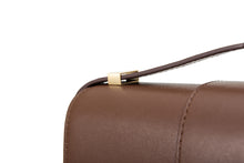 將圖片載入圖庫檢視器 LOEKA Objet M 優雅牛皮深棕色方形包