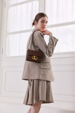 將圖片載入圖庫檢視器 LOEKA Objet S 優雅牛皮深棕色方形小包