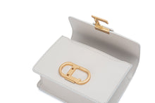 將圖片載入圖庫檢視器 LOEKA Objet S 優雅牛皮香草白方形小包