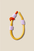 將圖片載入圖庫檢視器 MCRN 手機夾片+手腕掛繩熱情黃 組合