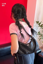 將圖片載入圖庫檢視器 FALLETT Nana Bag 黑色皮革肩背包