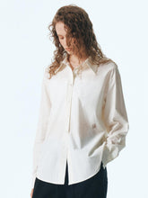 將圖片載入圖庫檢視器 CITYBREEZE 防皺經典奶油白色長袖襯衫