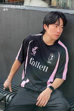 將圖片載入圖庫檢視器 FALLETT Sport Club 足球黑粉撞色短袖T恤